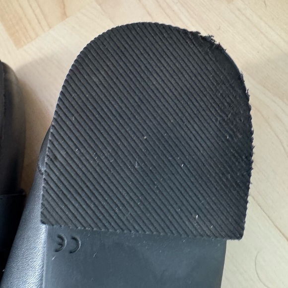 Vionic Savannah Boa Pattern Penny Loafers Leather Size 11 - Picture 11 of 12